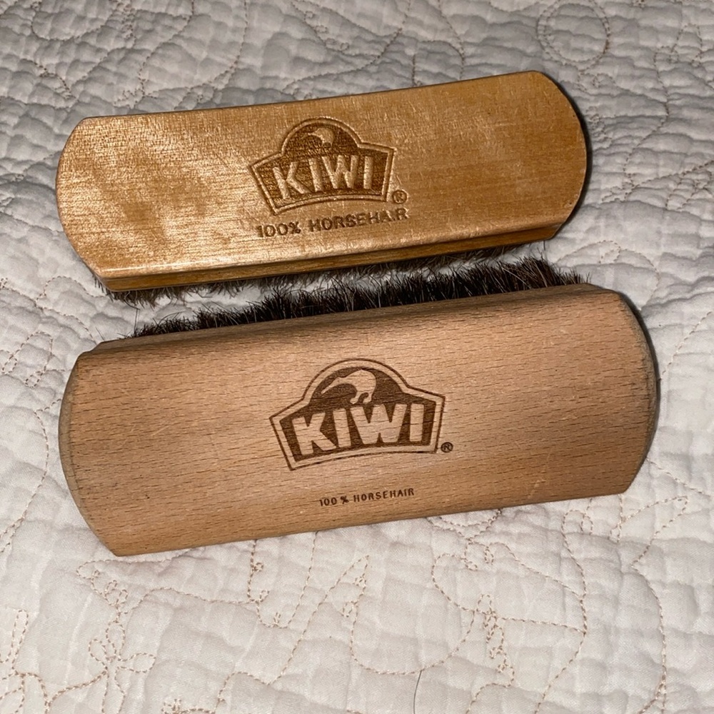 Kiwi professional shoe shine brush 100% horse hair